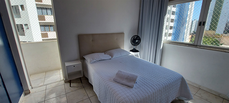 COCDV0100 - 9 people in Corredor da Vitória