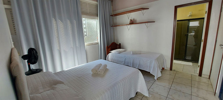 COCDV0100 - 9 people in Corredor da Vitória