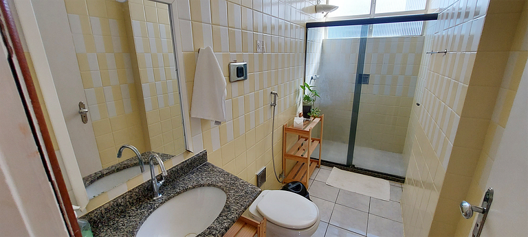 COCDV0100 - 9 personas en Corredor da Vitória