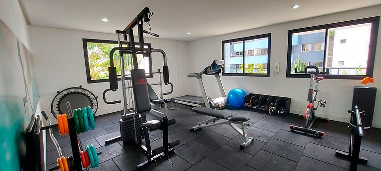 ONCAR0111 - Well located bedroom and living room