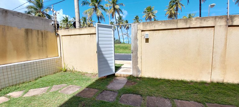 Duplex com banheira e vista mar - COSTE0100