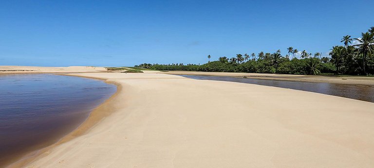 ONIMB0100 - Air-conditioned with gourmet balcony