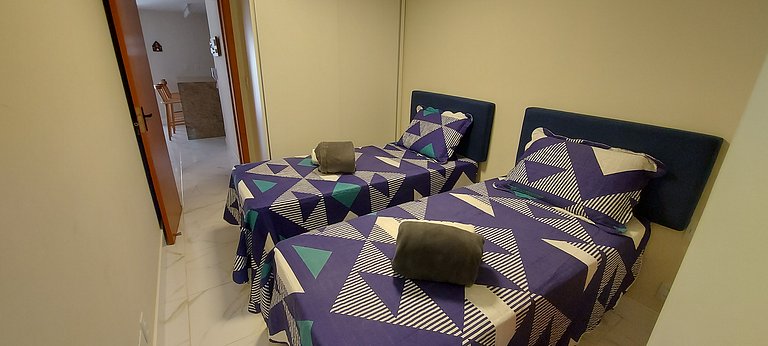 ONIMB0100 - Air-conditioned with gourmet balcony