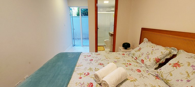 ONIMB0100 - Air-conditioned with gourmet balcony