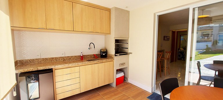 ONIMB0100 - Air-conditioned with gourmet balcony