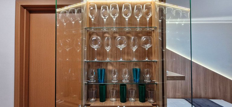 COARM0102 - Charm 5min from the Convention Center