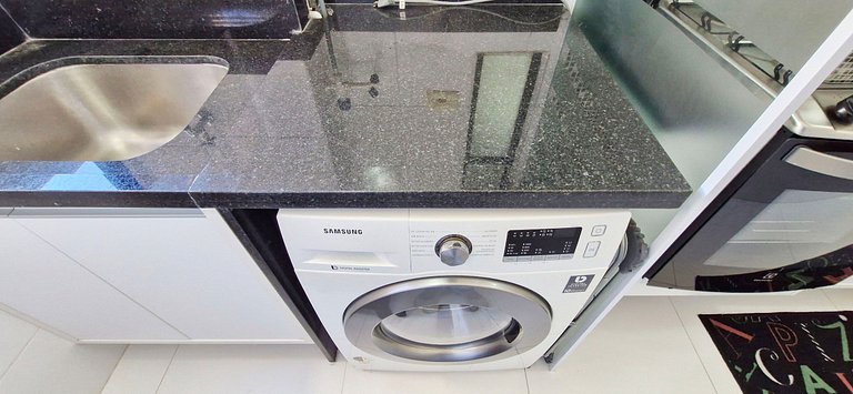 COJMG0101 - 2/4 in a great condominium