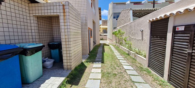 Frente mar em condomínio com piscina COSTE0108