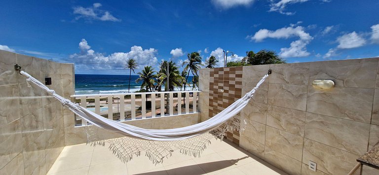 Sea front in a gated community with pool COSTE0108