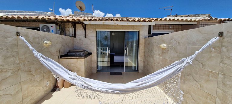 Sea front in a gated community with pool COSTE0108