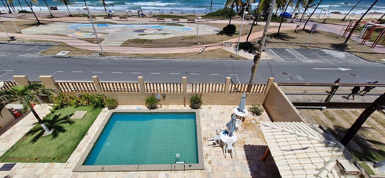 Sea front in a gated community with pool COSTE0108