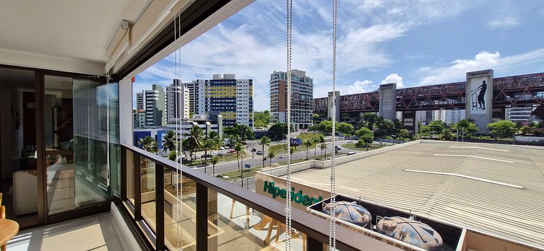 COARM0105 With balcony 5min from Convention Center