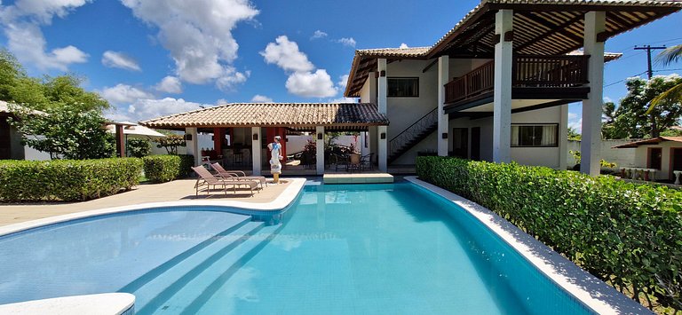 COBUV0100 - Peace, pool and family fun