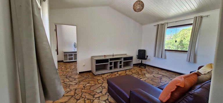 COBUV0100 - Paz, piscina y diversión familiar