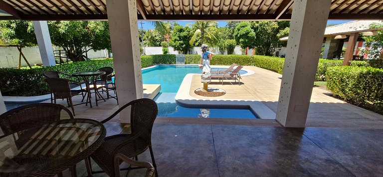 COBUV0100 - Paz, piscina y diversión familiar