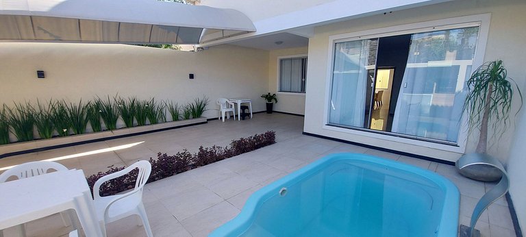 Casa para Aluguel por temporada em Praia do Flamengo em Salv
