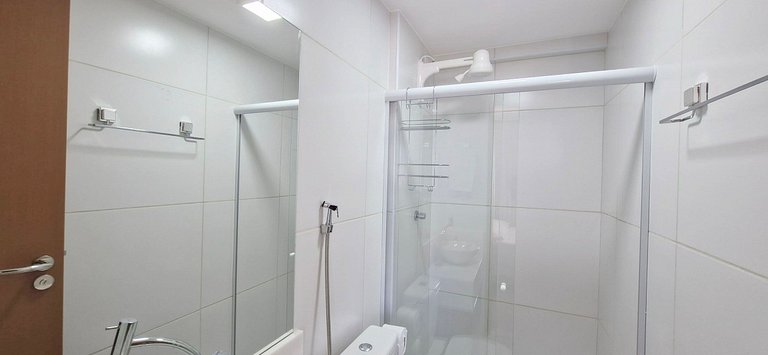 COBAR0142 - Lindo apartamento com varanda