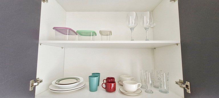 COFDR0105 - Compact and well decorated