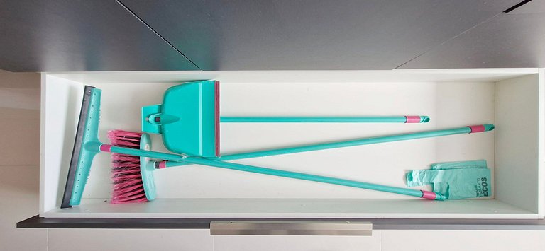 COFDR0105 - Compact and well decorated