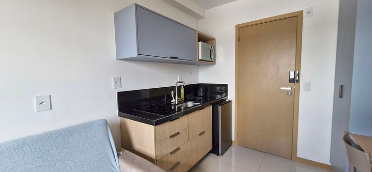 COFDR0104 - Quarto e sala para 3 pessoas