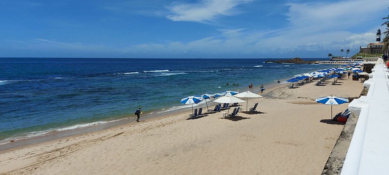 COBAR0100 - Seaside in the Carnival Circuit