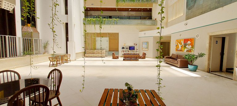 COBAR0100 - Seaside in the Carnival Circuit