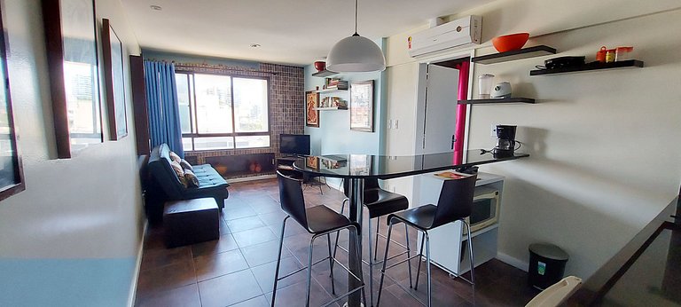 COBAR0100 - Seaside in the Carnival Circuit