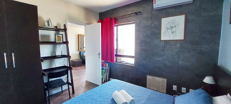 COBAR0100 - Seaside in the Carnival Circuit