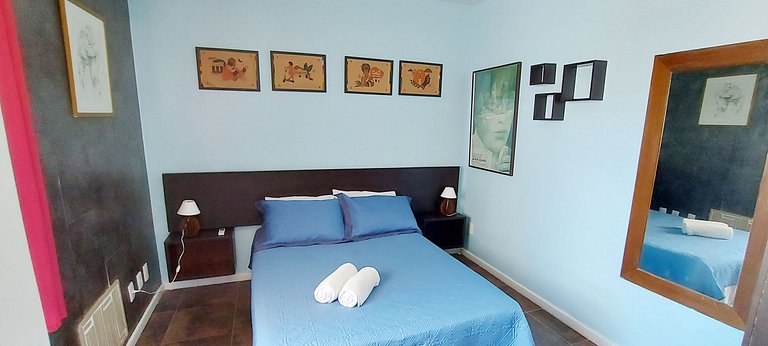 COBAR0100 - Seaside in the Carnival Circuit