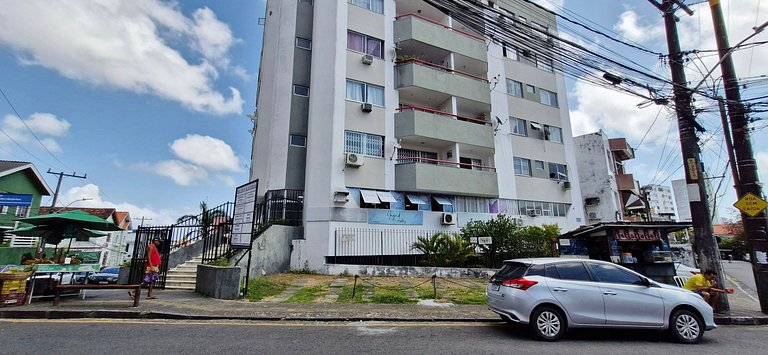 CONAZ0100 - Perto do Pelourinho