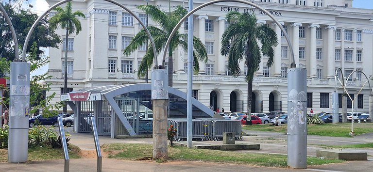 CONAZ0100 - Perto do Pelourinho