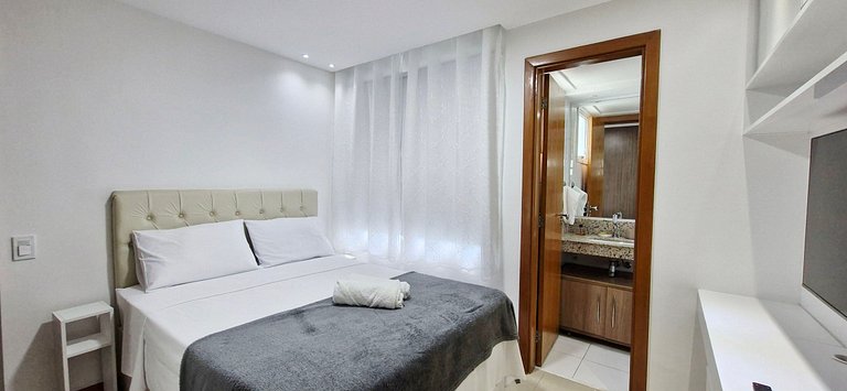 COALP0100 - 2/4 com varanda no Alphaville I