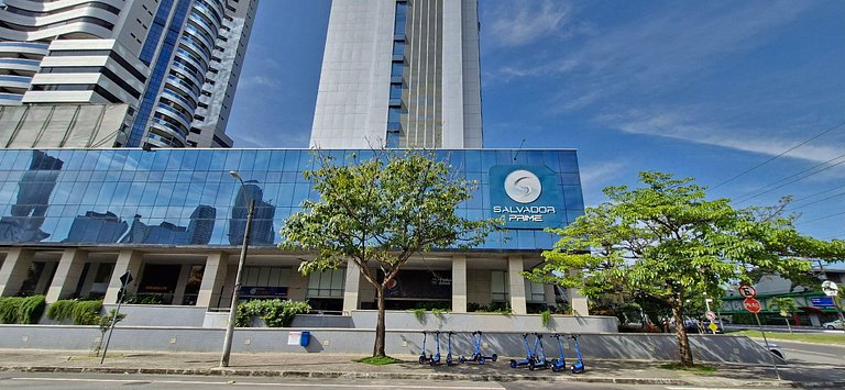 COCAR0115 - 2/4 com varanda no Salvador Prime