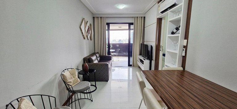 COCAR0115 - 2/4 with balcony in Salvador Prime