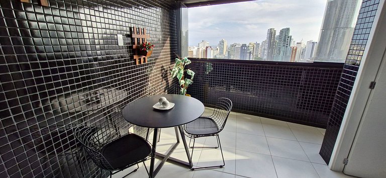 COCAR0115 - 2/4 with balcony in Salvador Prime