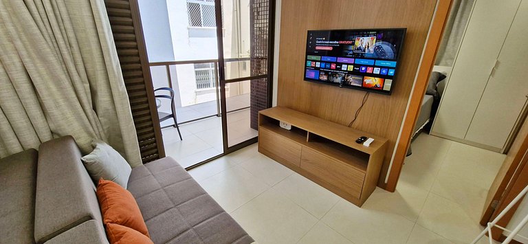 Cama queen e varanda no Graça Prime - COGRA0104