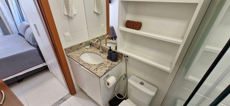 Cama queen y balcón en Graça Prime - COGRA0104