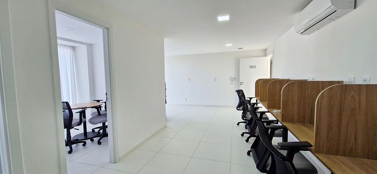 Moderno com piscina e academia - COSTE0111