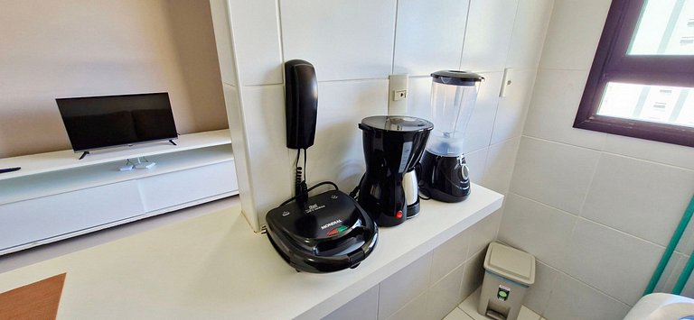 Quarto y sala con balcón en Armação - COARM0110