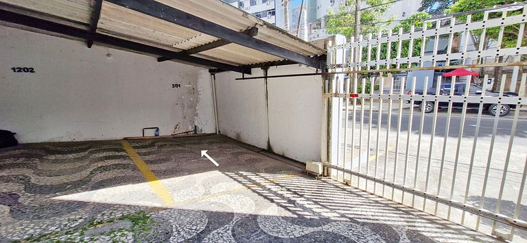 Close to Carnival, 6 people - COAPI0100