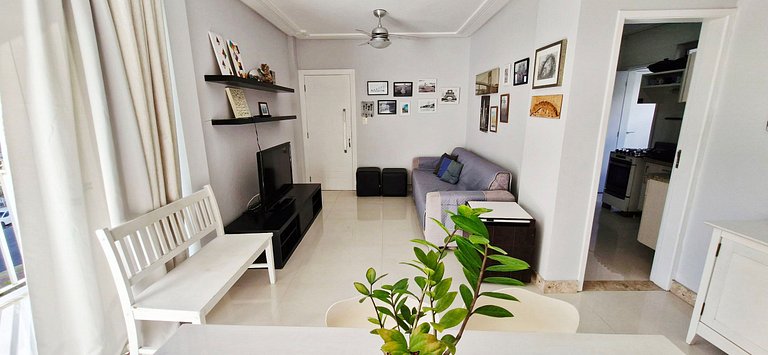 Close to Carnival, 6 people - COAPI0100