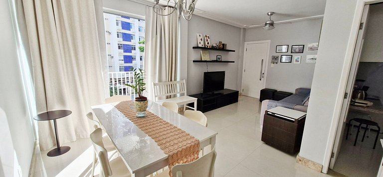 Close to Carnival, 6 people - COAPI0100