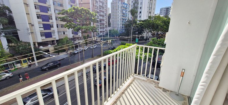 Close to Carnival, 6 people - COAPI0100