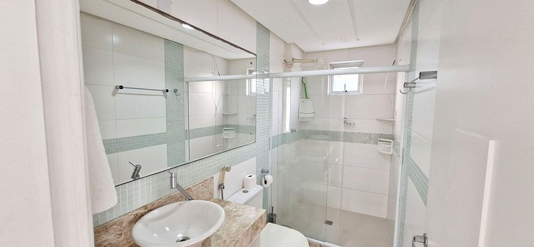 Close to Carnival, 6 people - COAPI0100