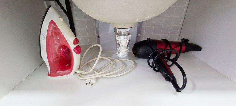 Apartamento con balcón y vista al mar - COPIT0109