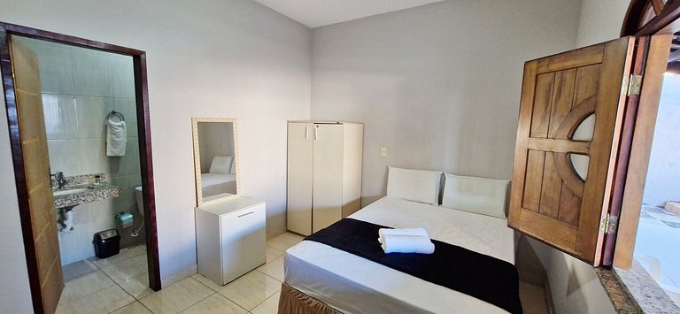 4/4 com piscina privativa em Jauá - COJAU0105